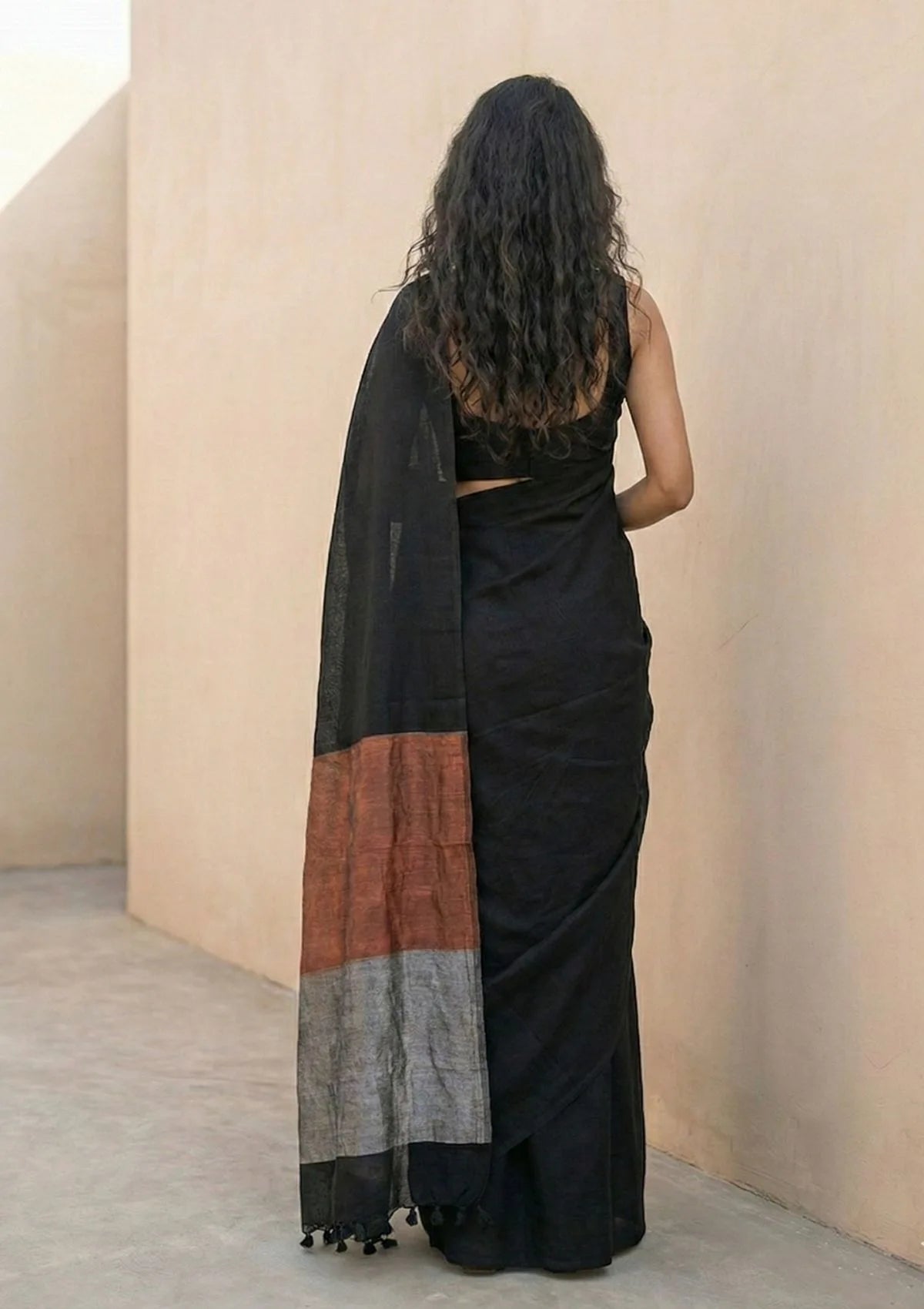Tamira Black Pure Handloom Cotton Saree