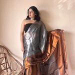 Aadhya – Metallic Silver Handloom Cotton Tissue Saree with Copper Accents