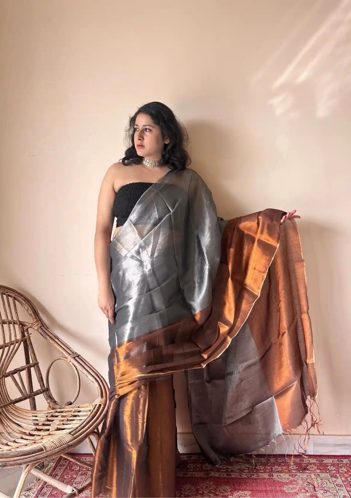Aadhya – Metallic Silver Handloom Cotton Tissue Saree with Copper Accents