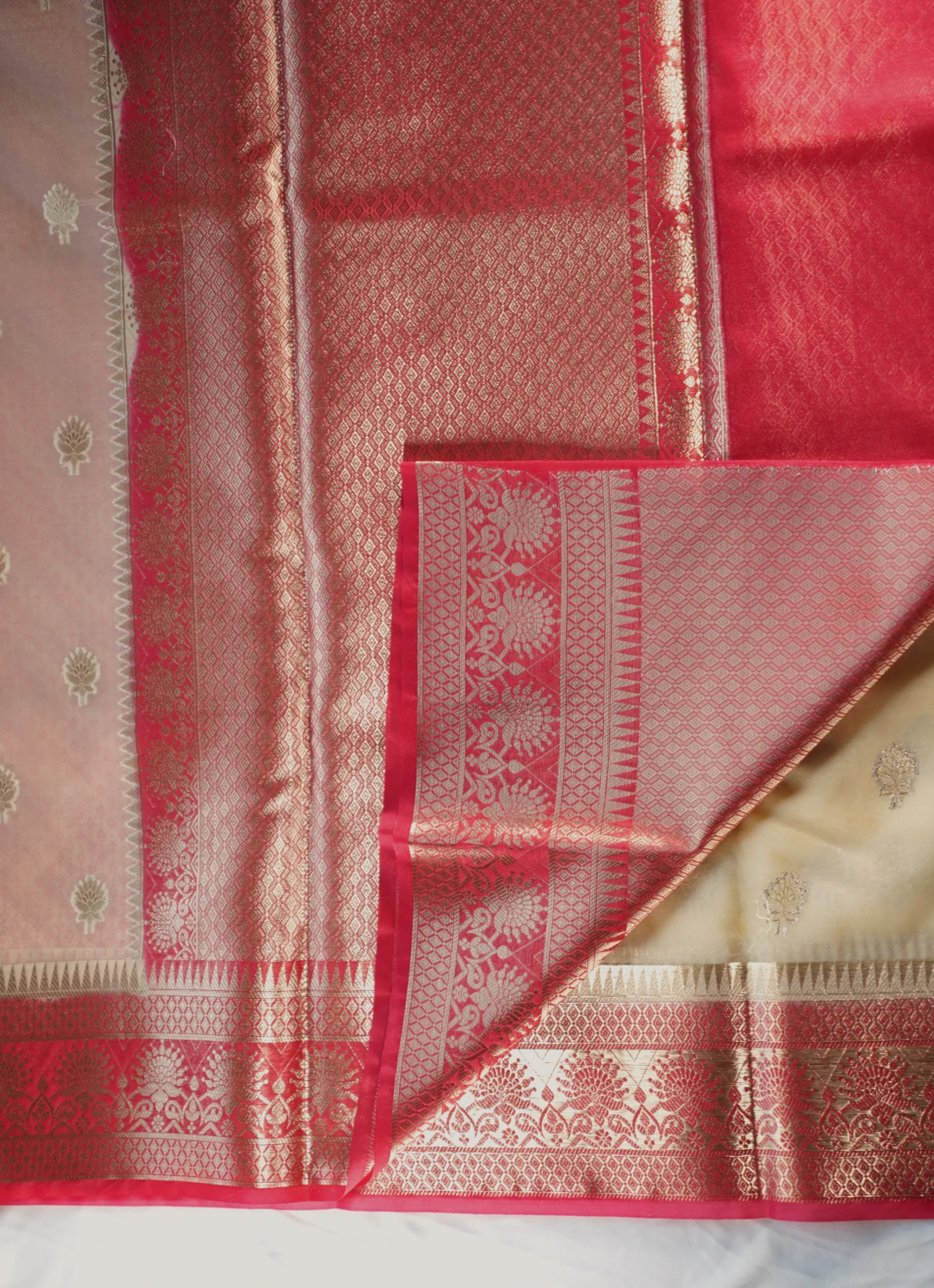 Off-White Banarasi Kora Art Silk Saree