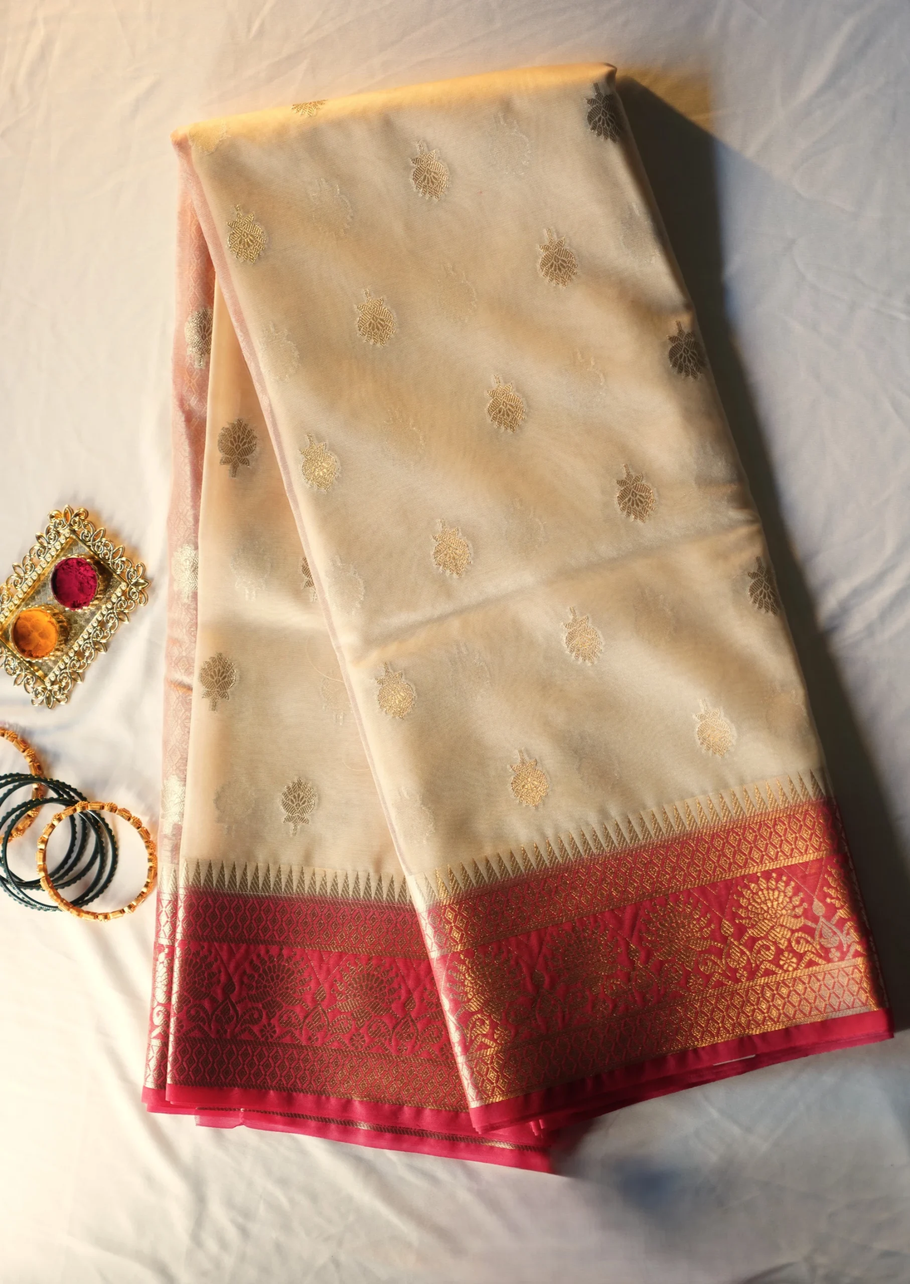 Off-White Banarasi Kora Art Silk Saree